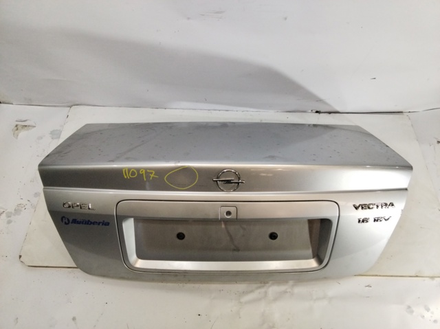 Klapa bagażnika Opel Vectra 36