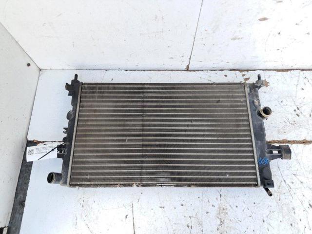 Chłodnica silnika 9202493 OPEL
