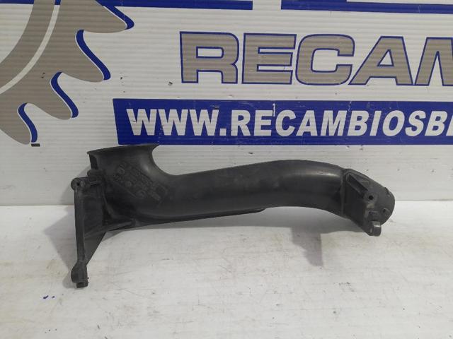 Wlot powietrza do filtra powietrza do Opel Zafira F75