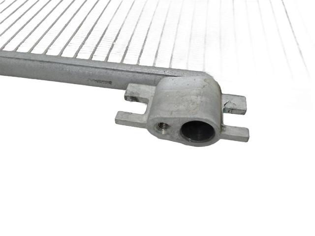 Chłodnica klimatyzacji 921006951R NISSAN