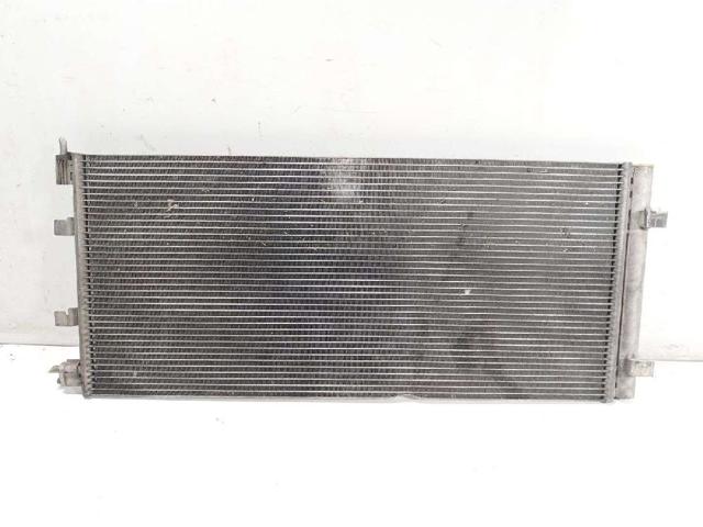 Chłodnica klimatyzacji 921007845R RENAULT