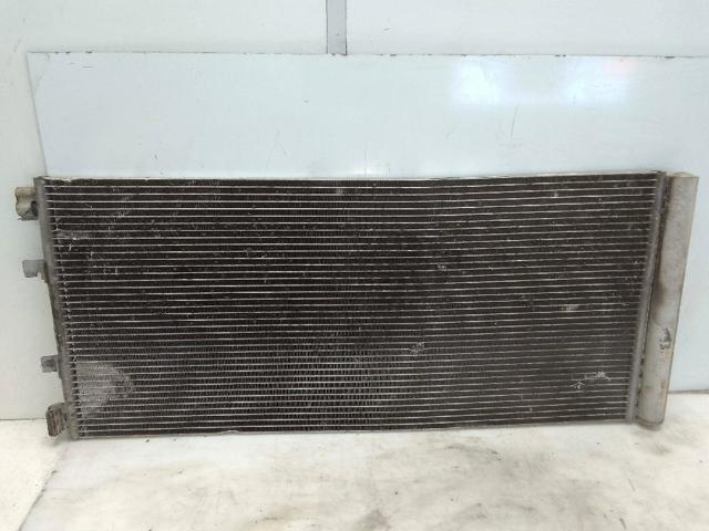 Chłodnica klimatyzacji 921007845R RENAULT