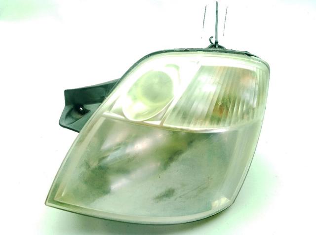 Reflektor lewy 9210107060 HYUNDAI