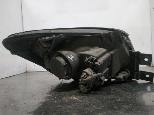 921010Z010 Hyundai/Kia