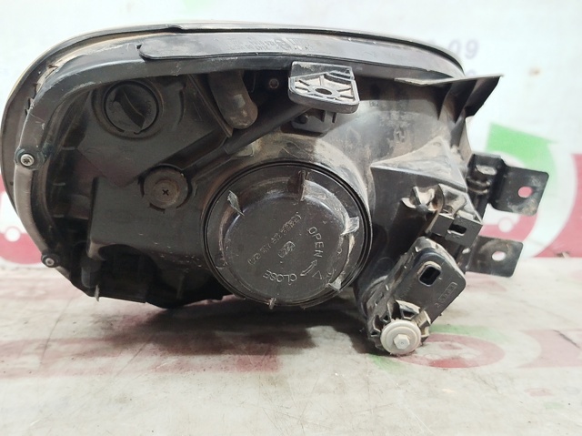 921010Z010 Hyundai/Kia