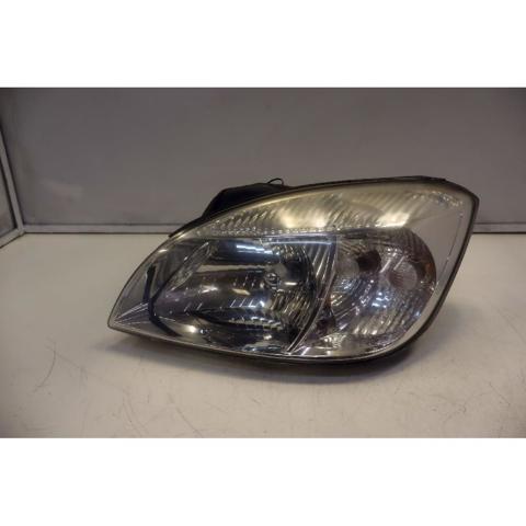 Reflektor lewy 921011G030 HYUNDAI