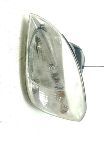 Reflektor lewy 921011G030 HYUNDAI