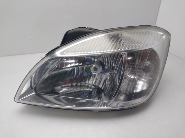 Reflektor lewy 921011G030 HYUNDAI