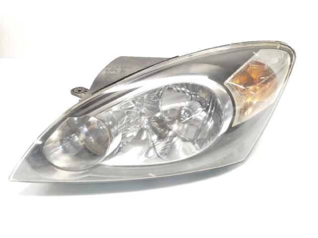 Reflektor lewy 921011H500 HYUNDAI