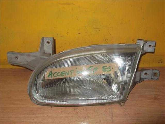 Reflektor lewy 9210125010 HYUNDAI
