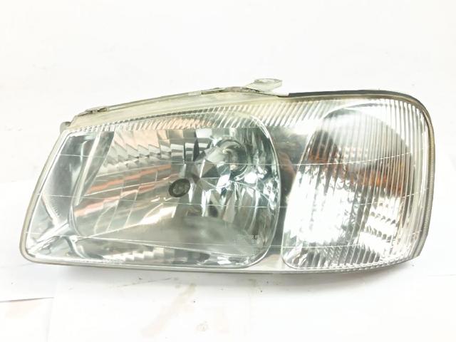 Reflektor lewy 9210125020 HYUNDAI