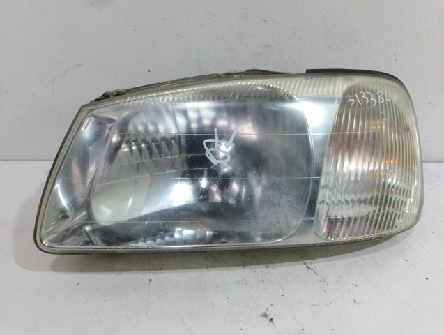 Reflektor lewy 9210125020 HYUNDAI