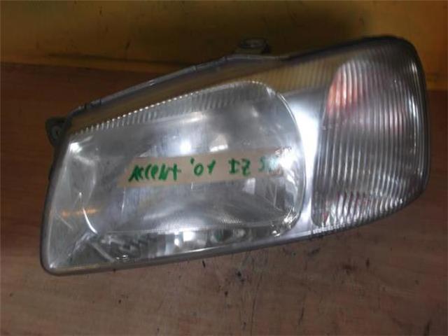 Reflektor lewy 9210125020 HYUNDAI