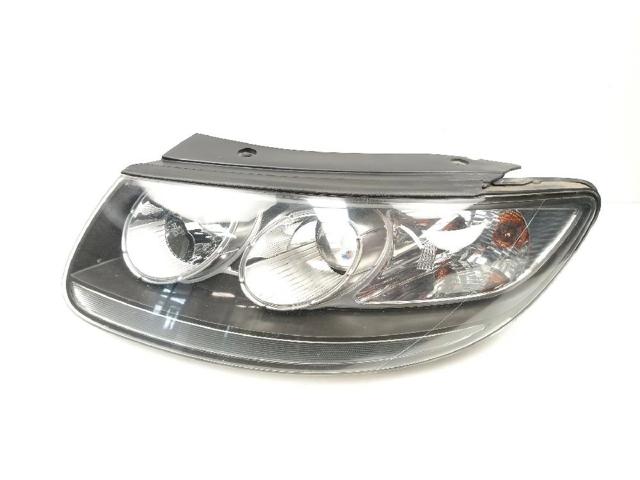 Reflektor lewy 921012B021 HYUNDAI