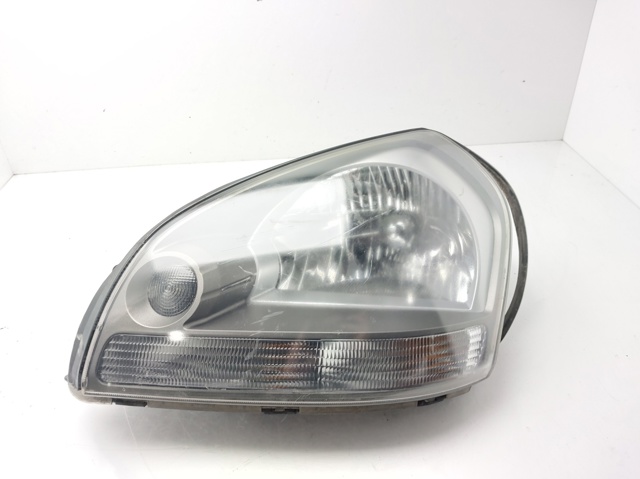 Reflektor lewy 921012EXXX HYUNDAI