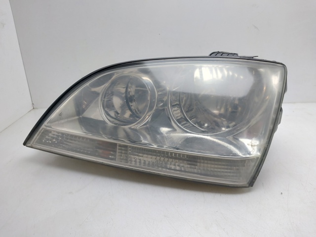 Reflektor lewy 921013E060 HYUNDAI