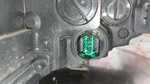 921013U210 Hyundai/Kia