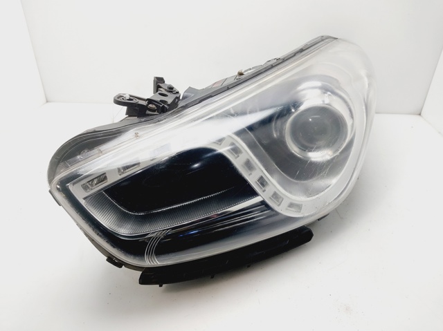 Kupić Reflektor lewy Hyundai I40  VF w dobrej cenie