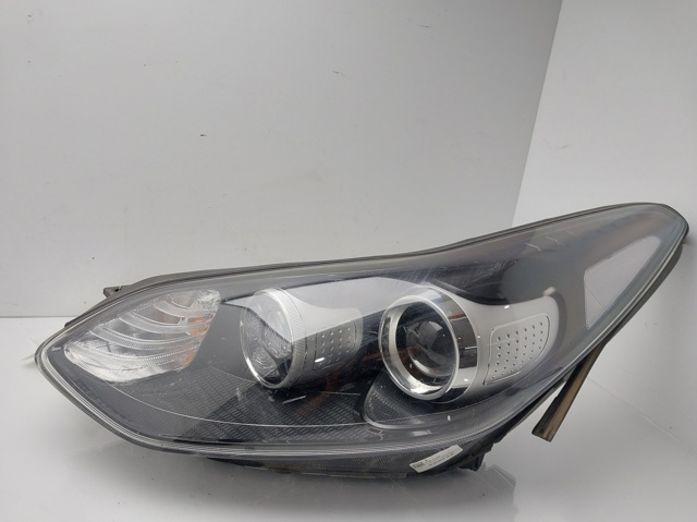 Reflektor lewy 92101F1010 HYUNDAI