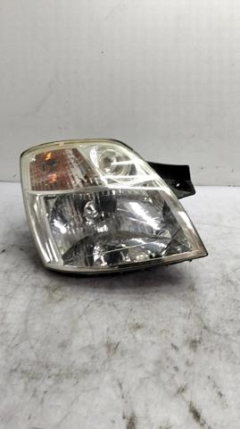 Reflektor prawy 9210207010 HYUNDAI