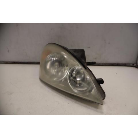 Reflektor prawy 921021H000 HYUNDAI