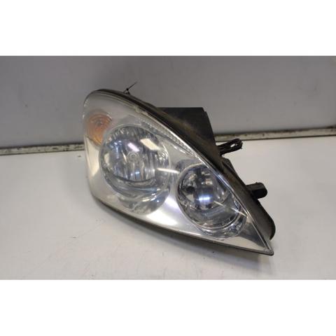 Reflektor prawy 921021H000 HYUNDAI
