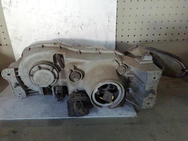 Reflektor prawy Hyundai Coupe 2 GK