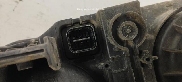 Reflektor prawy KIA Cerato 1 LD