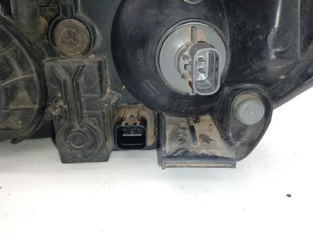 Reflektor prawy KIA Cerato 1 LD