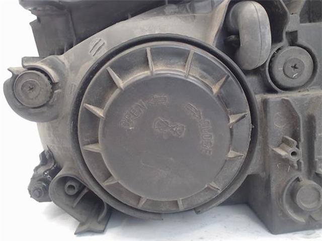 Reflektor prawy KIA Cerato 1 LD