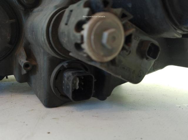 921022Y000 Hyundai/Kia