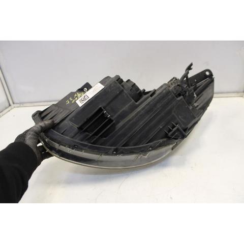 921022Y000 Hyundai/Kia