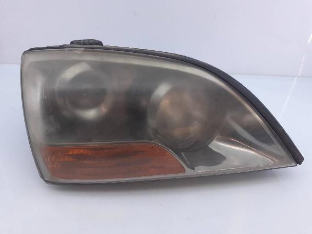 Reflektor prawy 921023E060 HYUNDAI