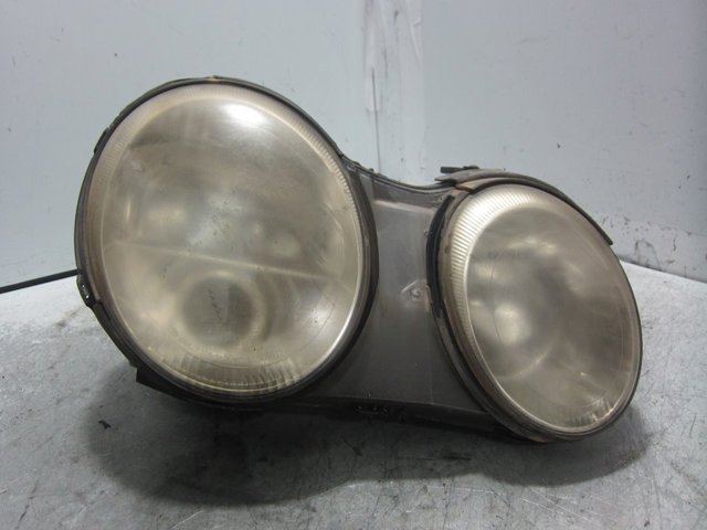 Reflektor prawy KIA Opirus GH