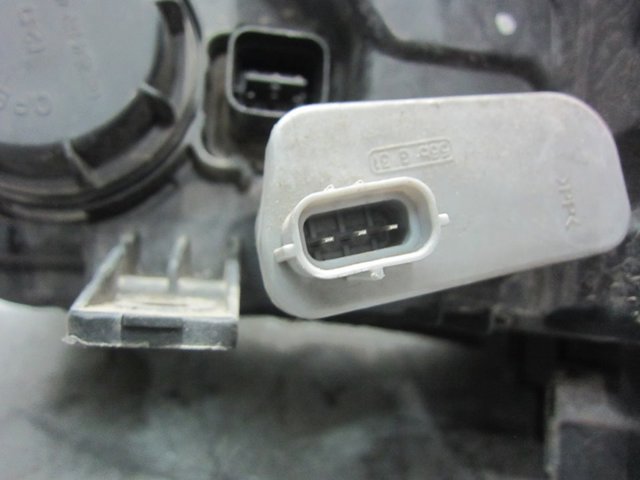 Reflektor prawy KIA Opirus GH