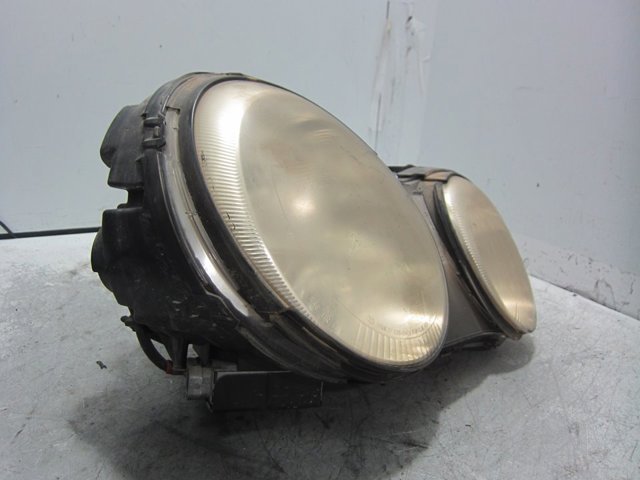 Reflektor prawy KIA Opirus GH