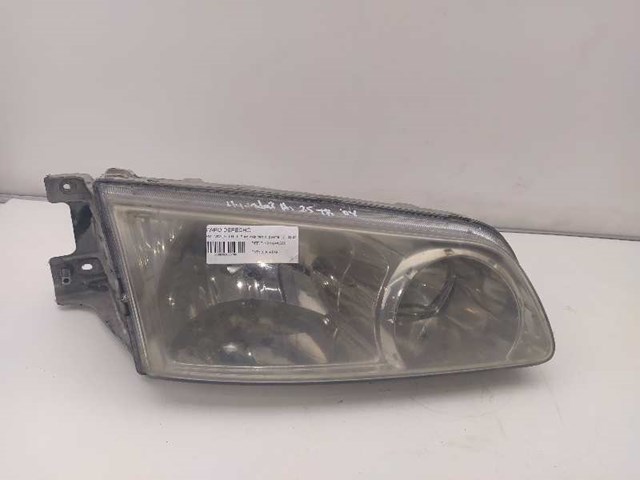 Reflektor prawy 921024A5XX HYUNDAI