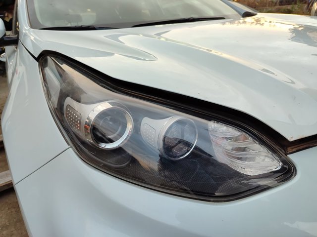 Reflektor prawy KIA Sportage 4 QL