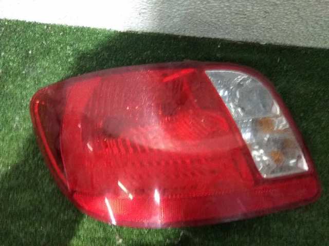 Reflektor prawy do KIA Rio DC