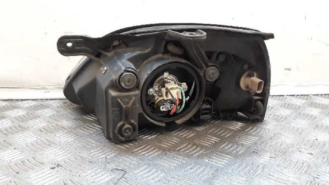 Reflektor prawy KIA Rio 1 DC