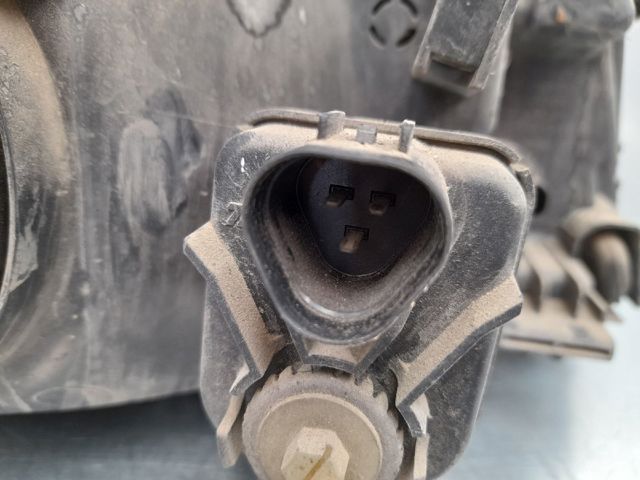 Reflektor lewy 9210317030 HYUNDAI