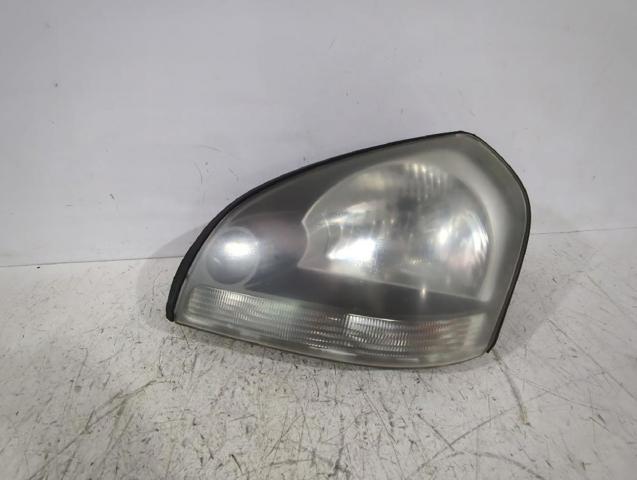 Reflektor lewy 921032E020 HYUNDAI