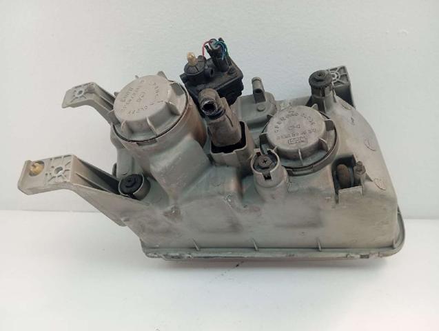 Reflektor lewy Hyundai Trajet FO