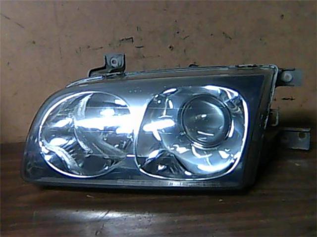 Reflektor lewy 921033A020 HYUNDAI