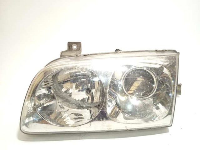 Reflektory Hyundai Trajet