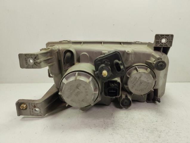 Reflektor lewy Hyundai Trajet FO