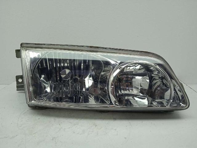 Reflektor prawy Hyundai H-1 STAREX