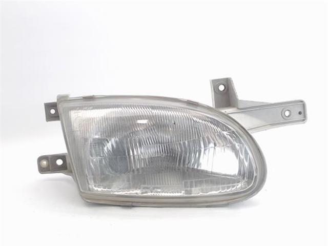 Reflektor prawy 9210622060 HYUNDAI