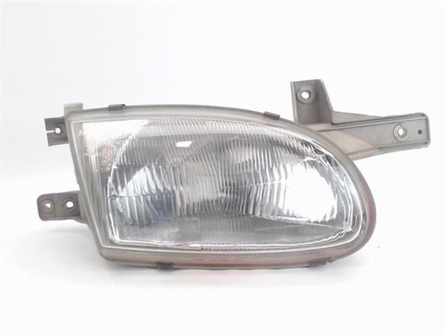 Reflektor prawy 9210622060 HYUNDAI