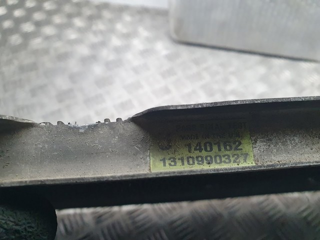 Chłodnica klimatyzacji 921102F000 NISSAN